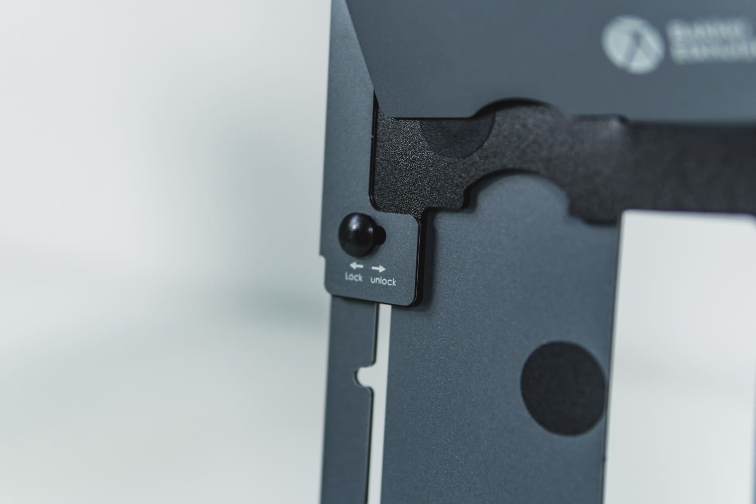 Bakker Elkhuizen Ergo-Q Hybrid Stand - Image 16