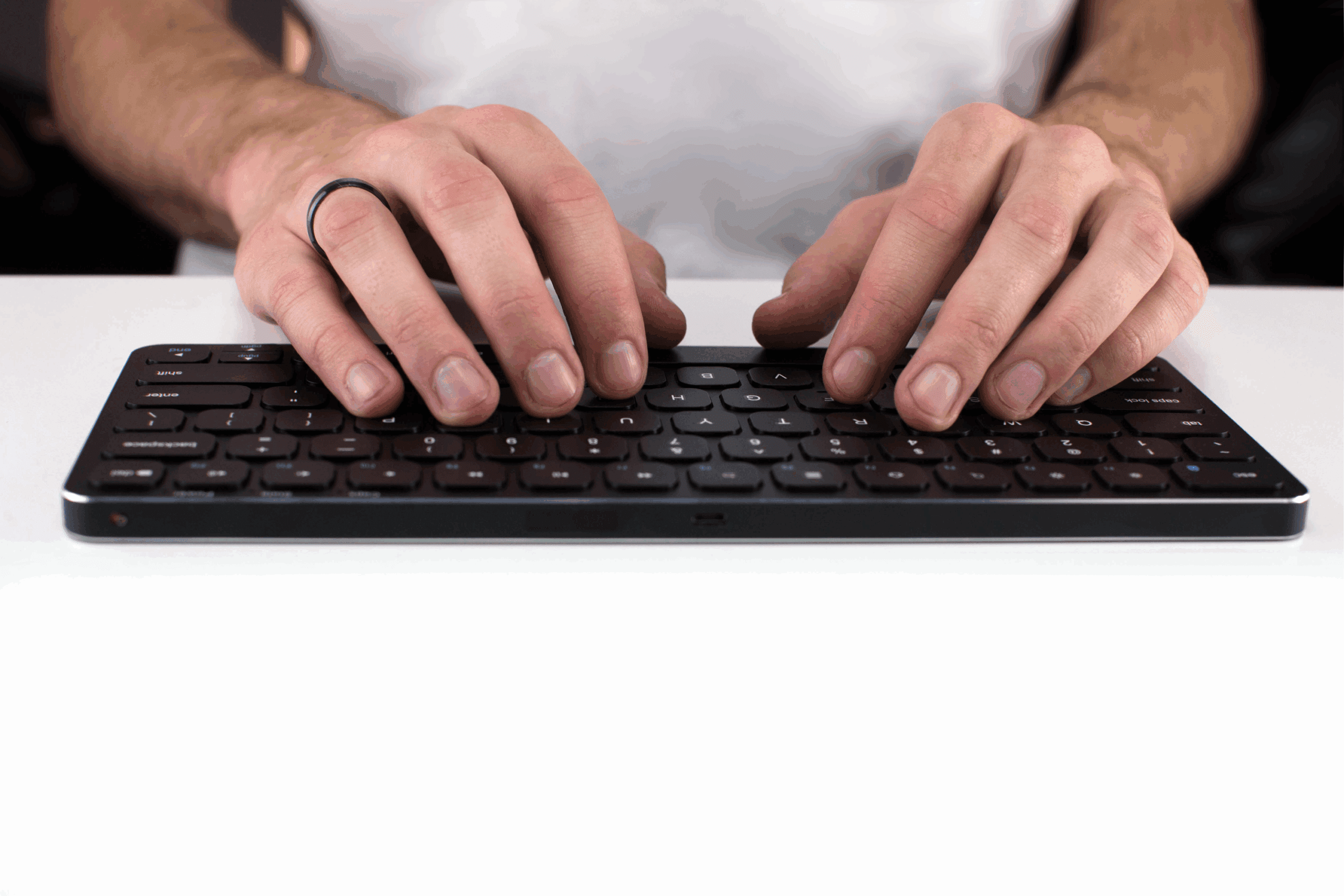 Ergoapt Compact Wireless Keyboard - in use