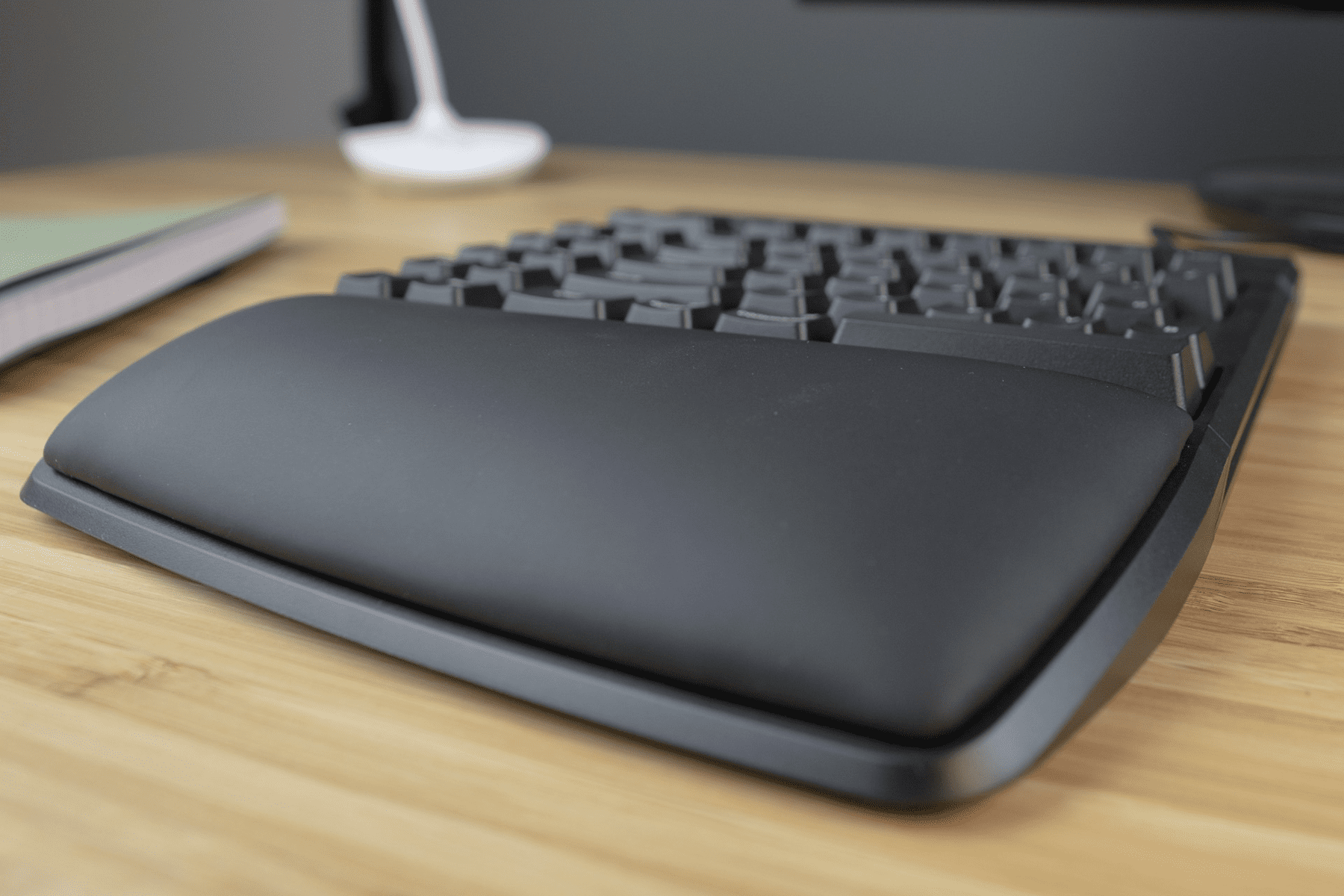 Kinesis Freestyle Pro Premium Palm Supports fitted to Pro Keyboard