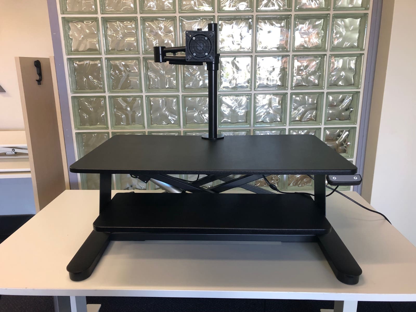 Maxishift Electric Single Sit-to-Stand